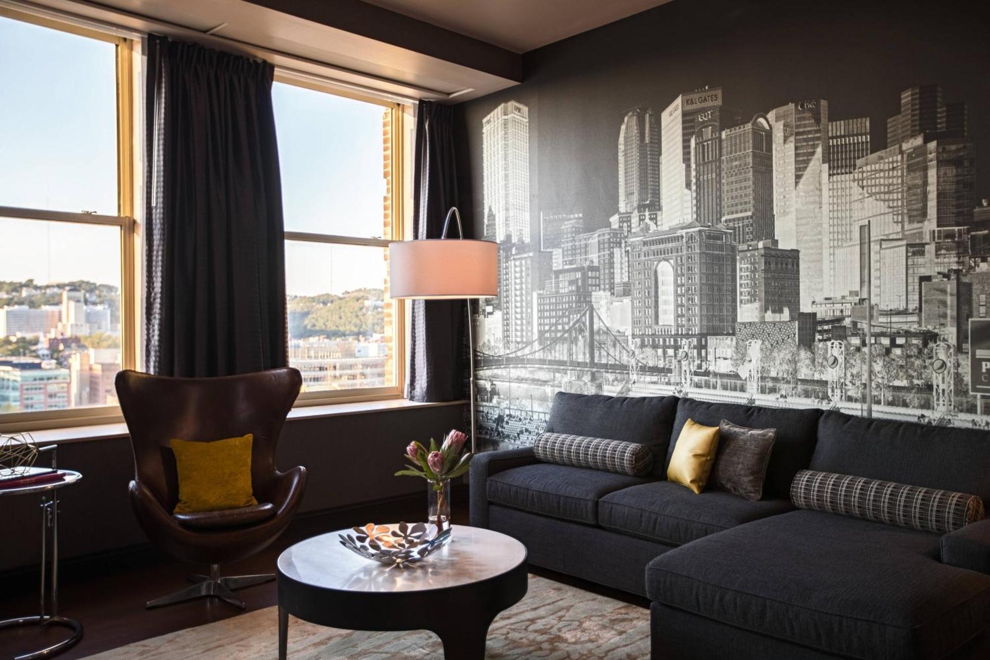Renaissance Pittsburgh Hotel Exterior photo